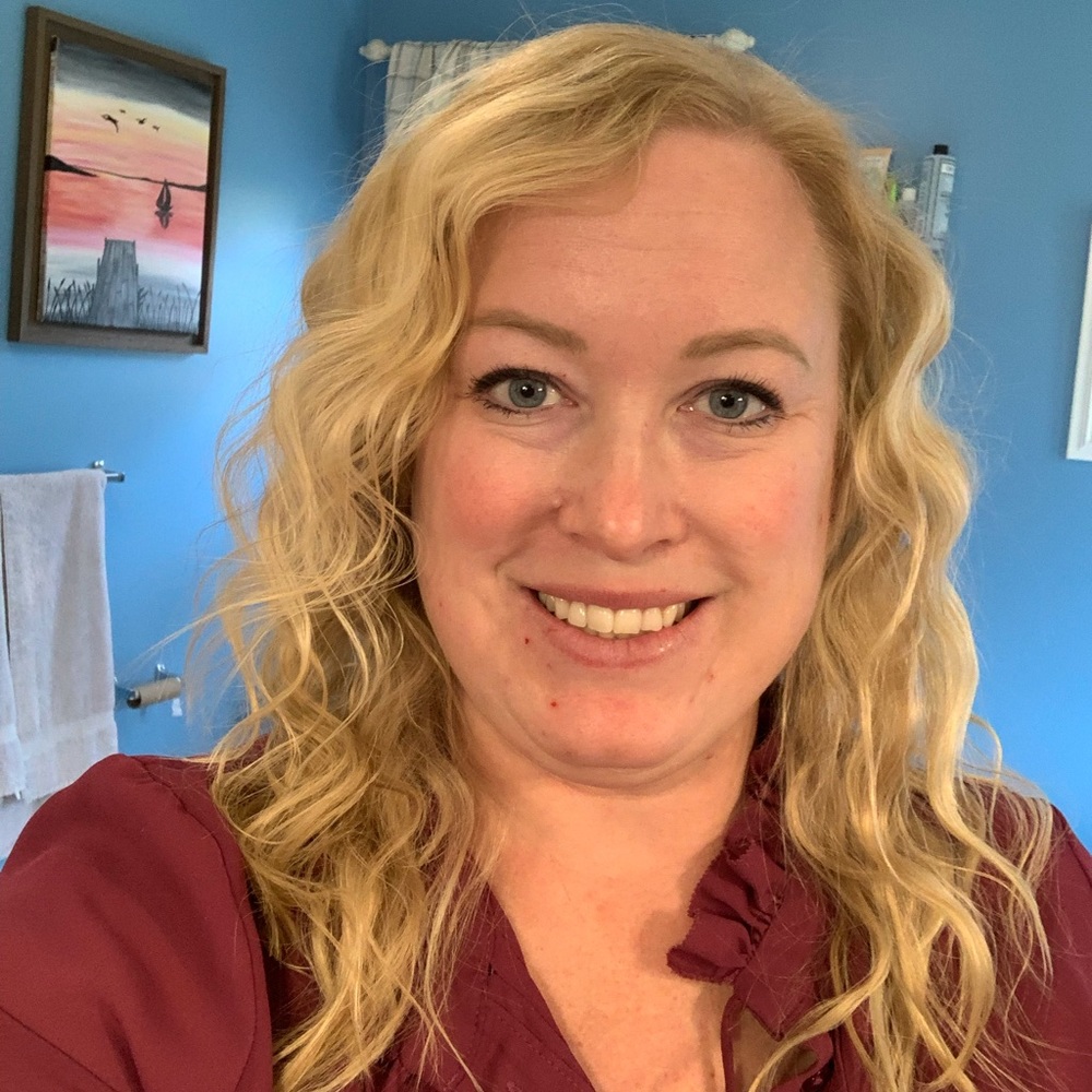 Meet your Posher, Dana